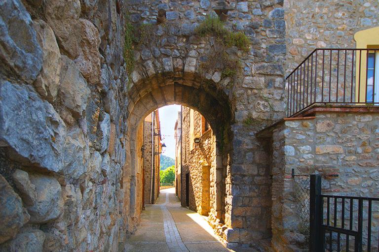 albanya-la-muga-costa-brava-pueblo casa y turismo rural en girona