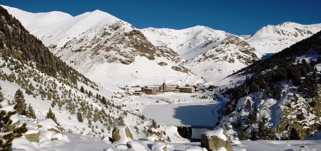 Vall de Nuria - nieve - casa y turismo rural en girona
