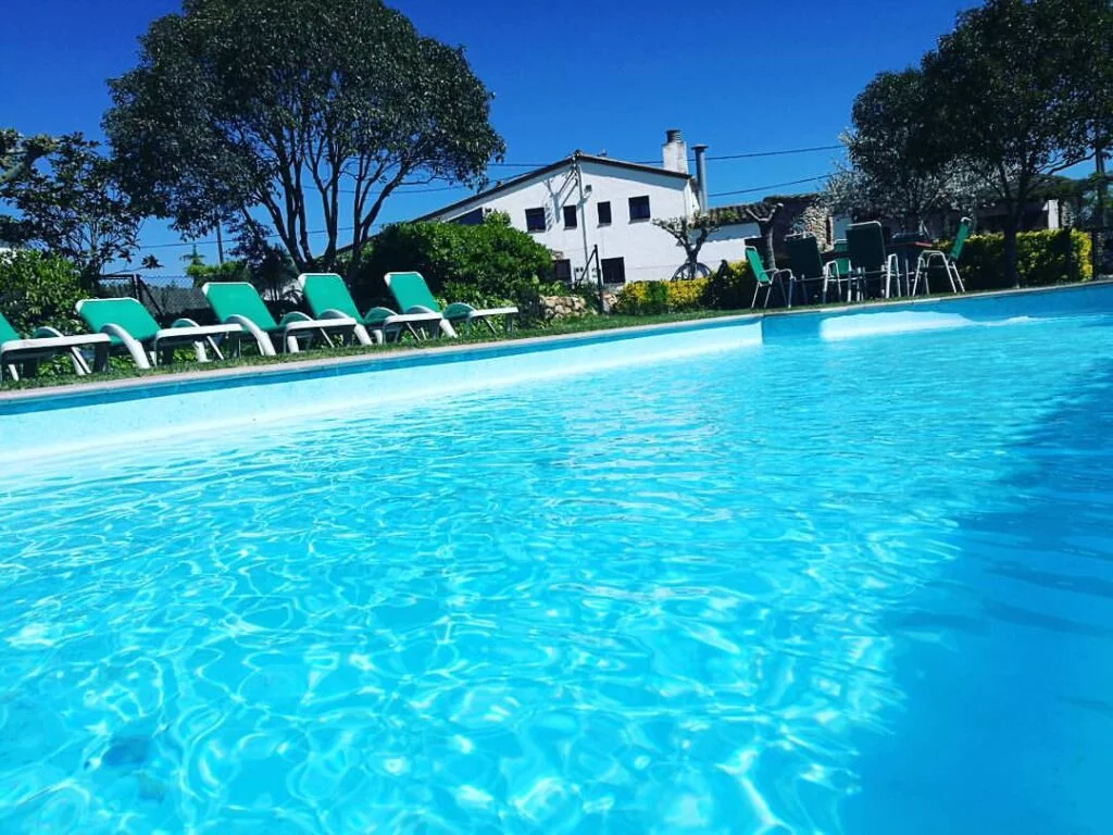 Casa rural con piscina privada en Girona cerca de la Costa Brava