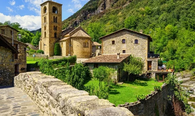 Qué hacer en Beget: Descubre el encanto rural de Girona